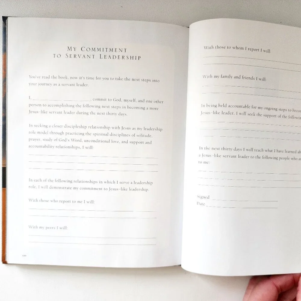 Servant Leader Transforming Your Heart Head Hands & Habits by Blanchard & Hodges